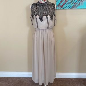 Maxi dress size medium